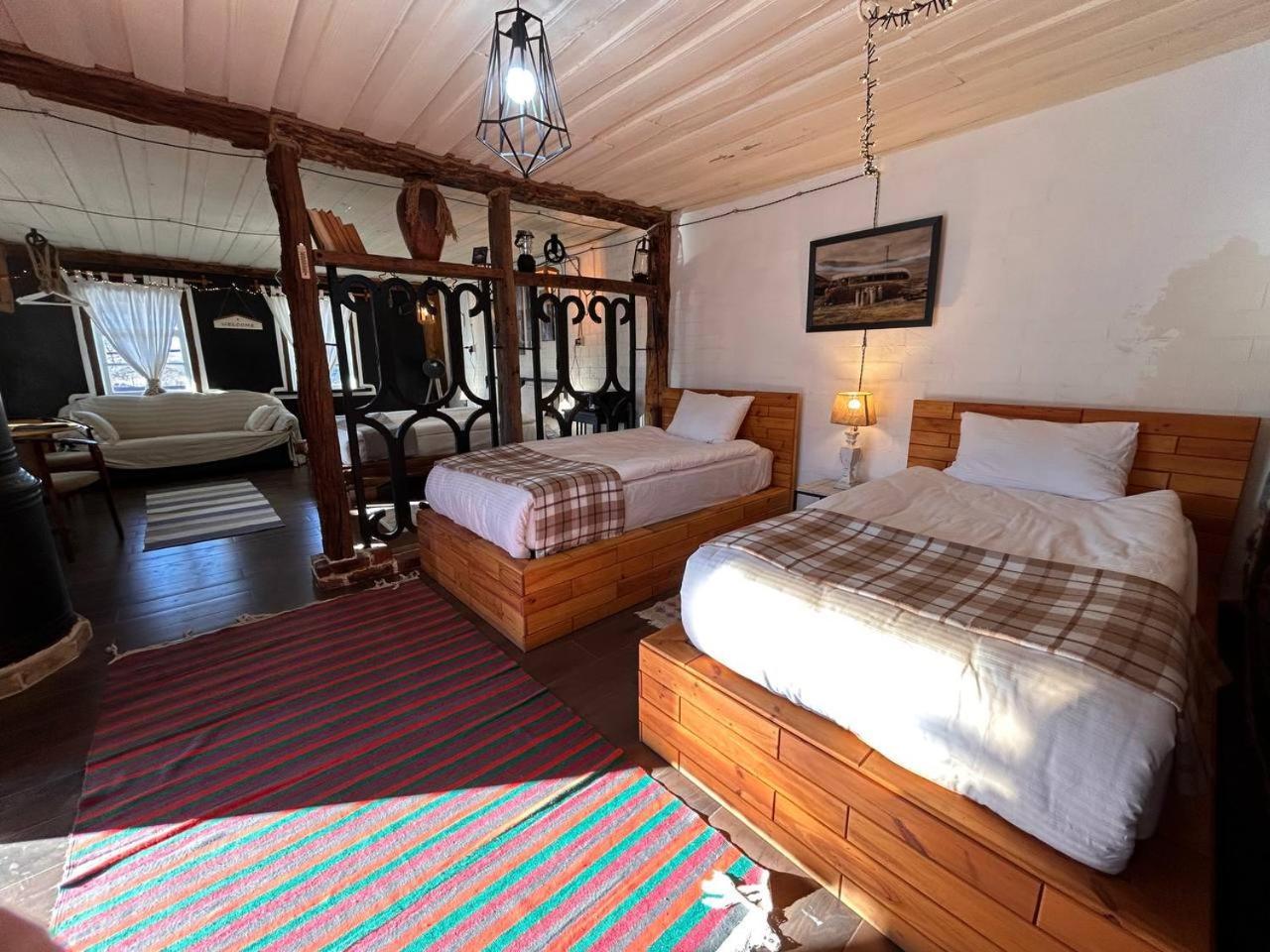 Hnameni Bovadzor Lodge Екстериор снимка